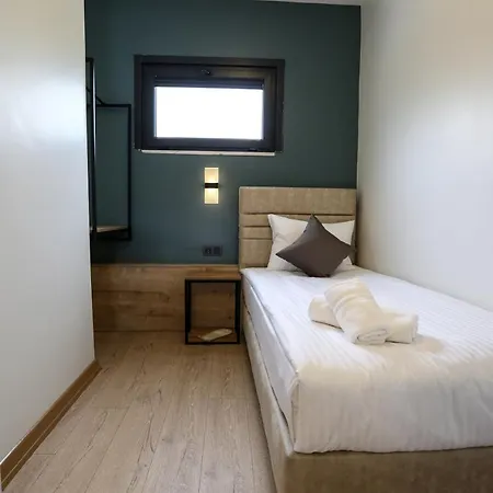 Mia Mia Aparthotel