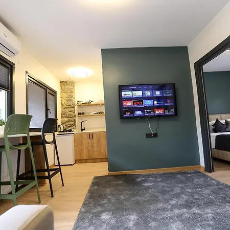 Aparthotel Mia Mia 4*