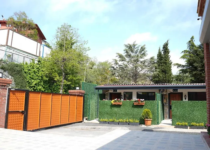 Aparthotel Mia Mia 4*