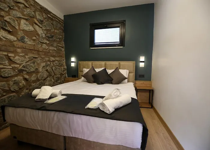 Mia Mia Aparthotel 4*