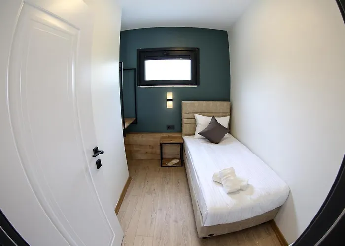 Mia Mia Aparthotel 4*