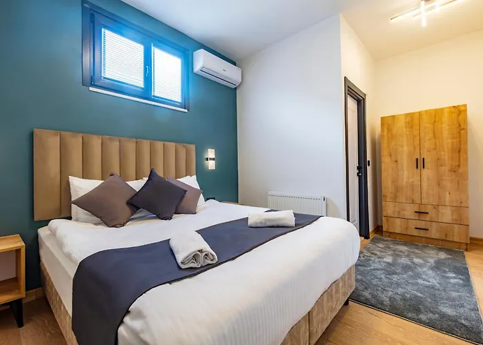 Mia Mia Aparthotel 4*