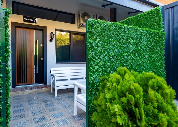 Aparthotel Mia Mia 4*