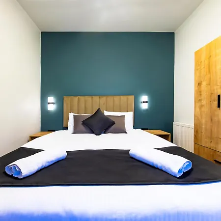 Mia Mia Aparthotel 4*